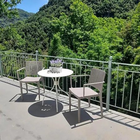 別荘 Serenity Living Pelion